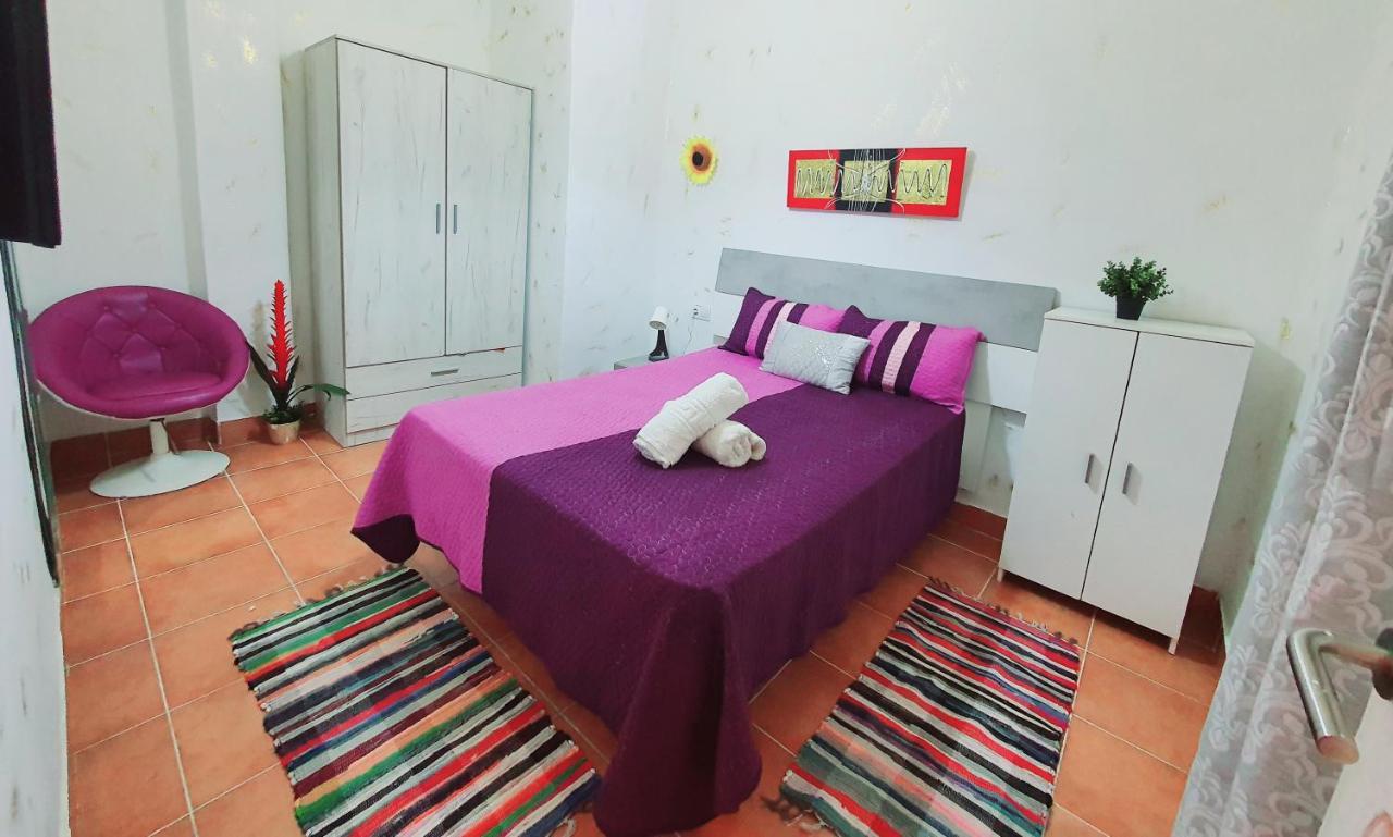 Appartement Blan à Málaga Extérieur photo