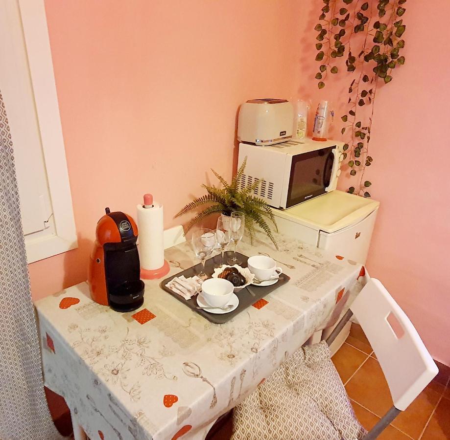 Appartement Blan à Málaga Extérieur photo